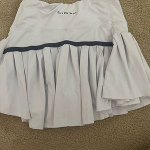 white gold hinge skirt xs fits small